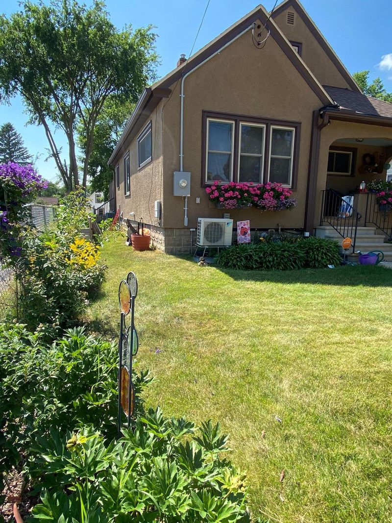 317 11th Ave SE, Rochester, MN 55904