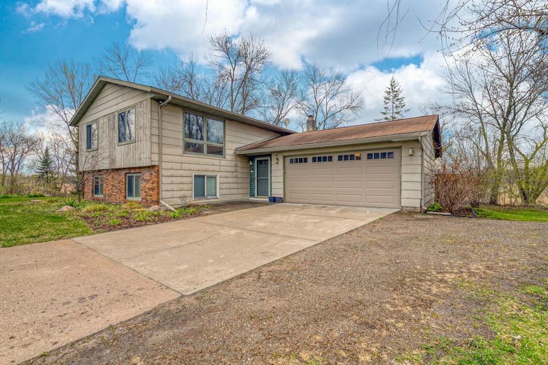 24607 Greenway Ave, Forest Lake, MN 55025