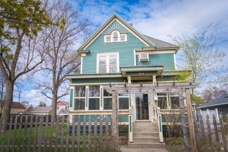 614 Birch St S, Sauk Centre, MN 56378