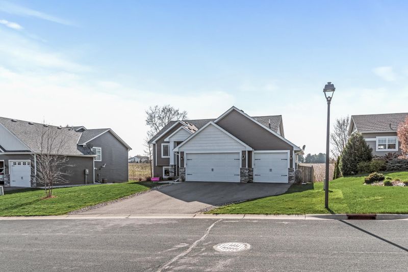 704 Granite Way, Dundas, MN 55019