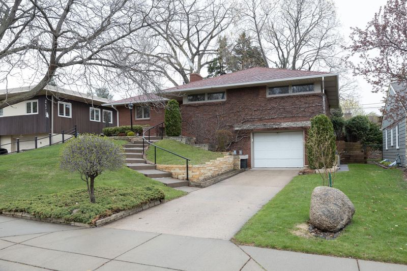 1618 Rome Ave, Saint Paul, MN 55116