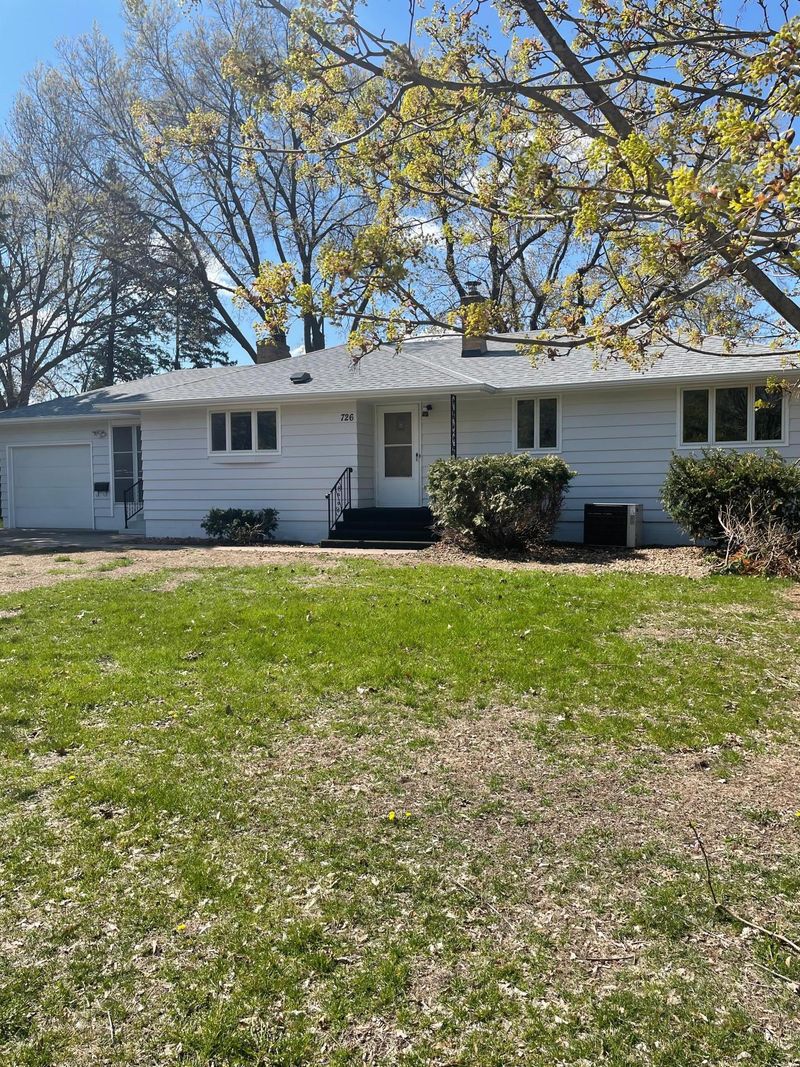 726 Birch St, Anoka, MN 55303