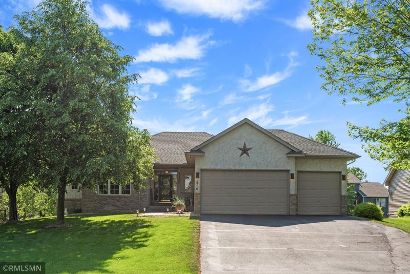 5716 157th Cir N, Hugo, MN 55038