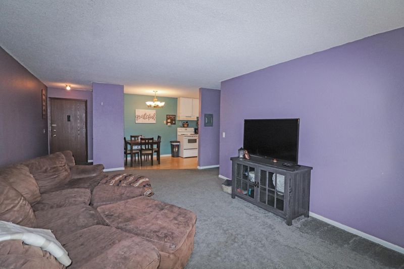 14630 Garrett Ave #402, Apple Valley, MN 55124