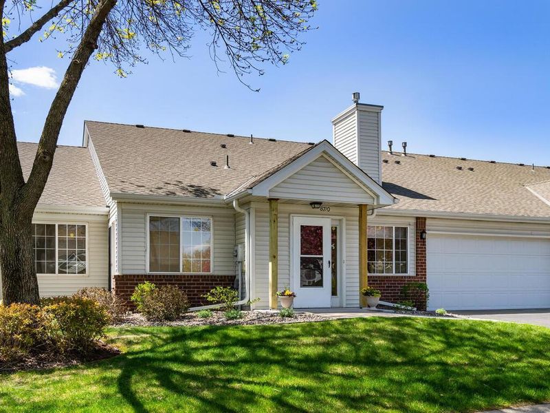 8710 Baxter Way, Inver Grove Heights, MN 55076