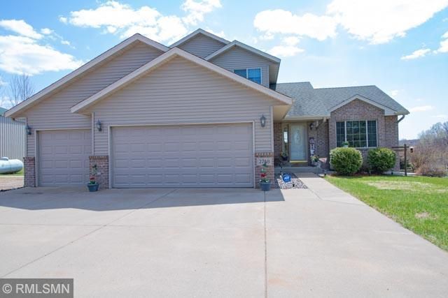 2748 309th Ave NW, Cambridge, MN 55008