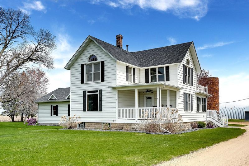 15102 Clayton Ave E, Rosemount, MN 55068