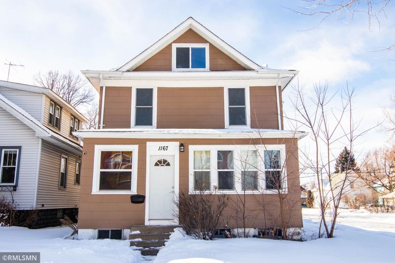 1167 Woodbridge St, Saint Paul, MN 55117
