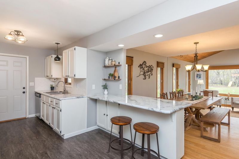 7724 Scott Ave N, Brooklyn Center, MN 55443