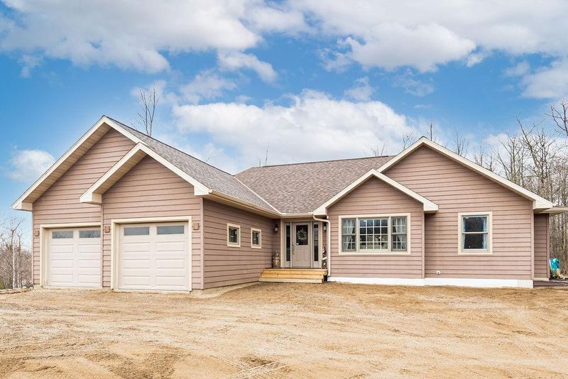 1710 Horseshoe Lake Rd, Grand Rapids, MN 55744
