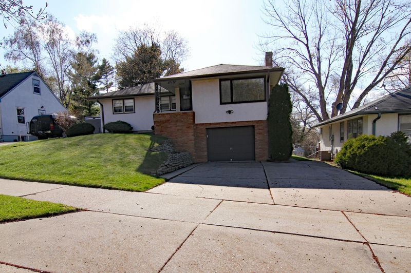 1261 Stryker Ave, West Saint Paul, MN 55118