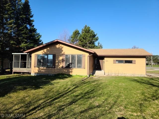 1301 S Pokegama Ave, Grand Rapids, MN 55744