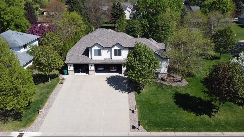 3616 Krey Ave, Vadnais Heights, MN 55127