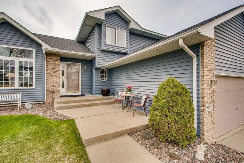 9019 Trinity Gardens, Brooklyn Park, MN 55443