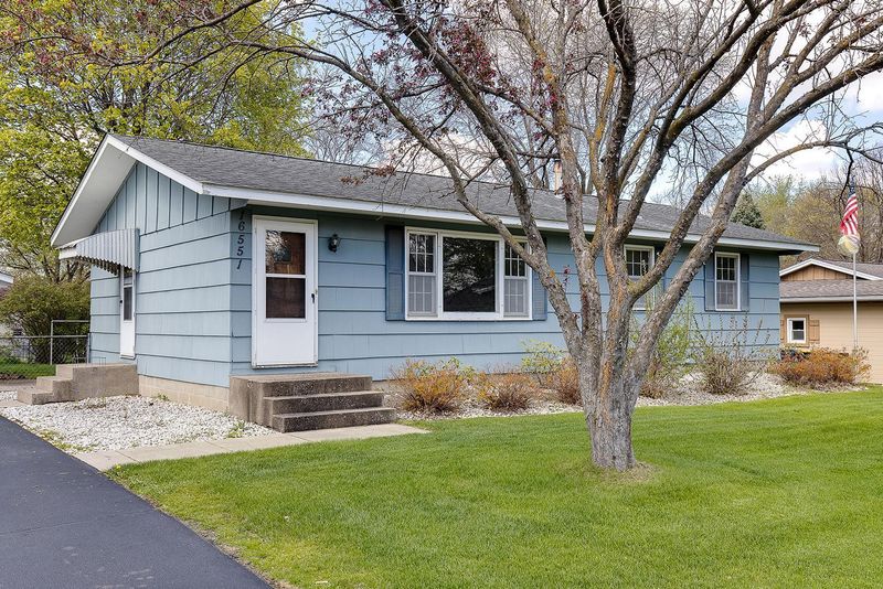 16551 Gannon Ave W, Rosemount, MN 55068