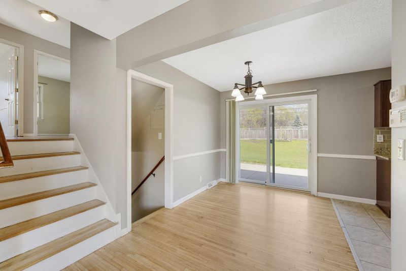8739 Harrison Cir, Bloomington, MN 55437