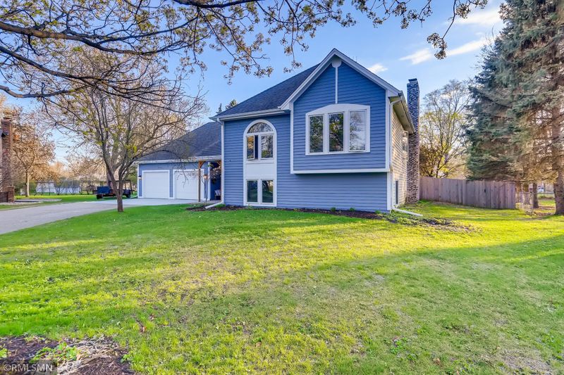 2644 116th Ln NW, Coon Rapids, MN 55433