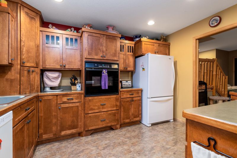 15594 Birchwood Ln, Brainerd, MN 56401