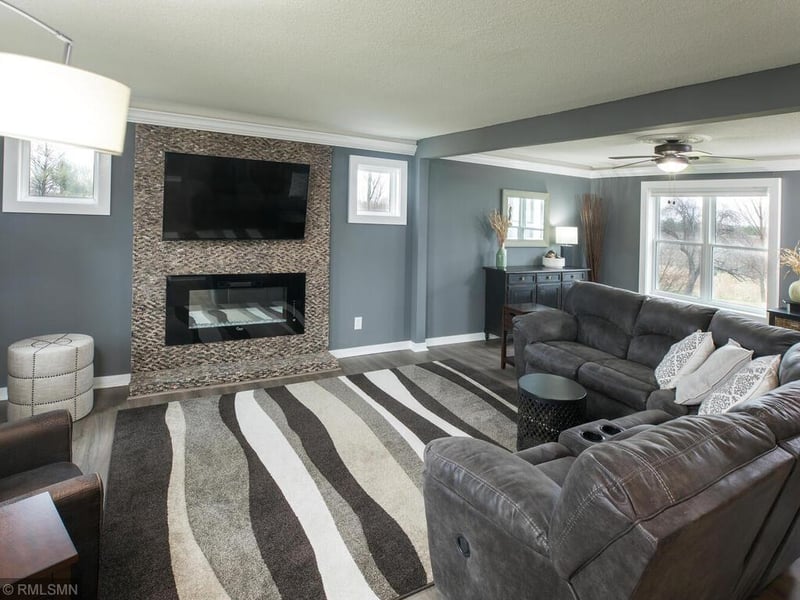 8196 20th Ave, Lino Lakes, MN 55038