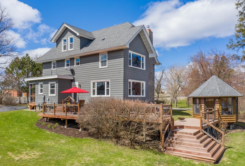 100 Cole St, Coleraine, MN 55722