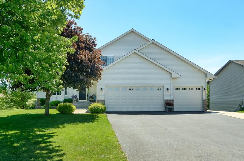 3754 Hayward Ct N, Monticello, MN 55362