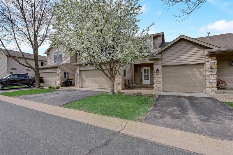 1125 Pine St, Farmington, MN 55024