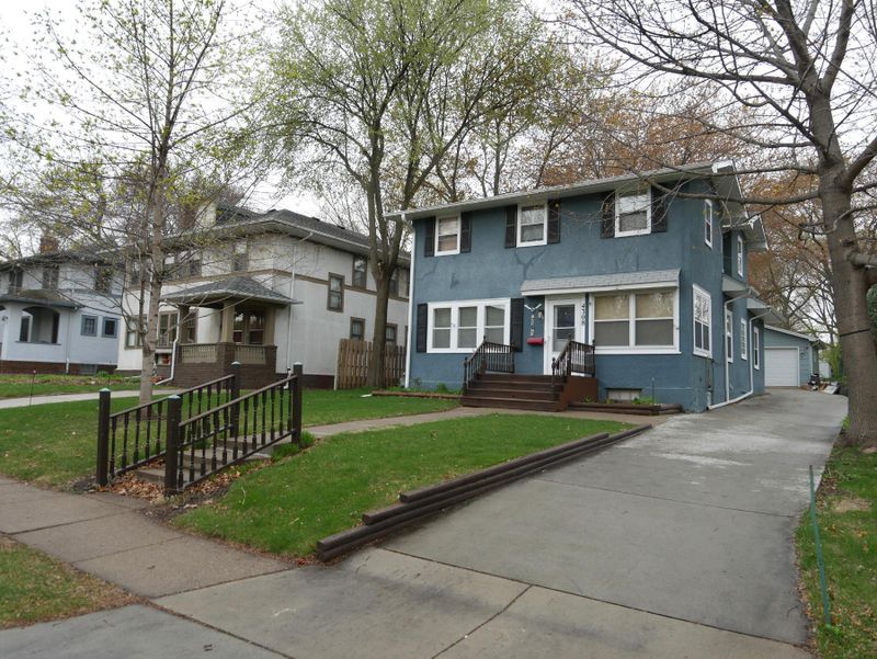 4308 Eton Pl, Edina, MN 55424