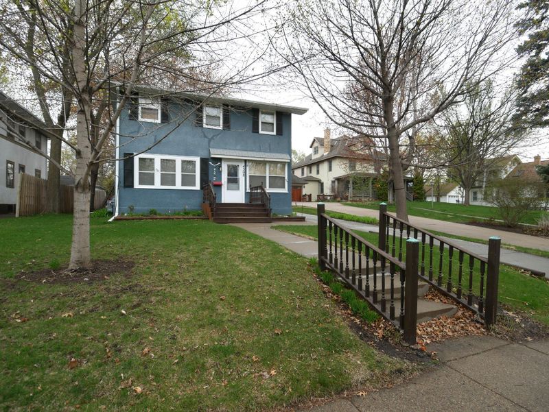 4308 Eton Pl, Edina, MN 55424