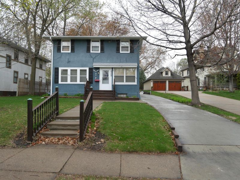 4308 Eton Pl, Edina, MN 55424
