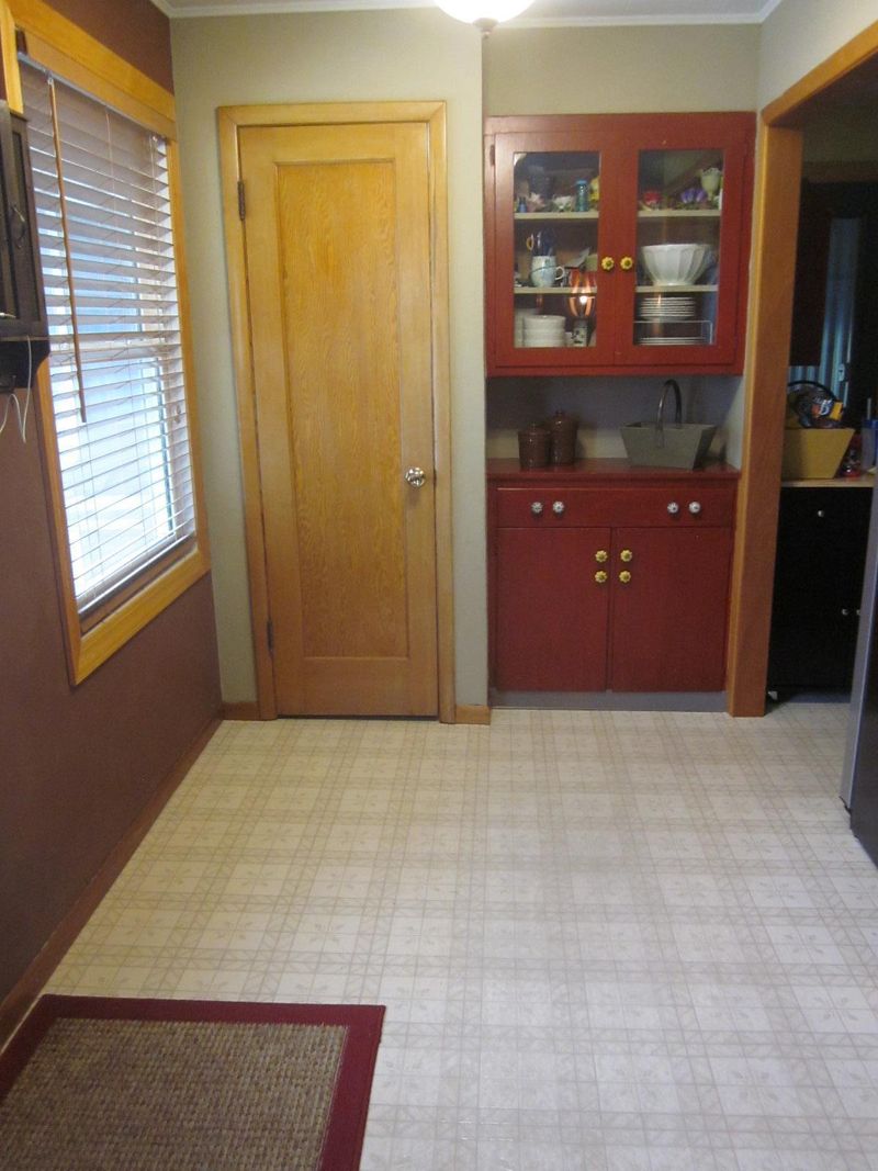 10 8th Ave SE, Elbow Lake, MN 56531