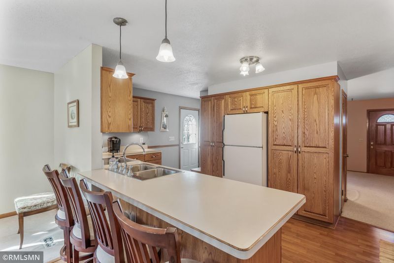 4535 Heights Dr, Columbia Heights, MN 55421
