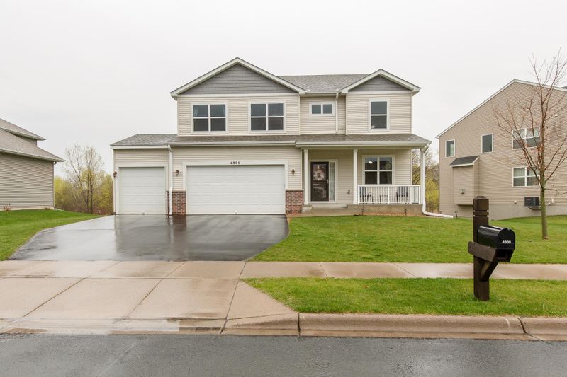 4806 Bulrush Blvd, Shakopee, MN 55379