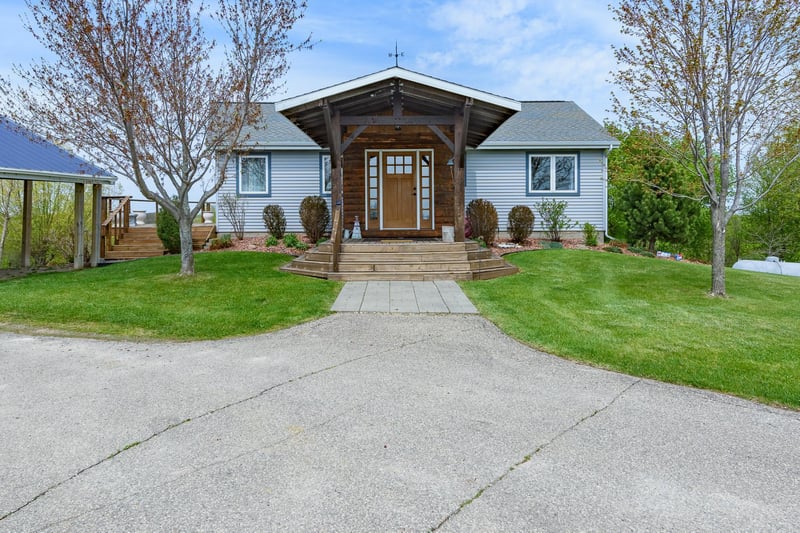13536 Groveland Trl, Lonsdale, MN 55046