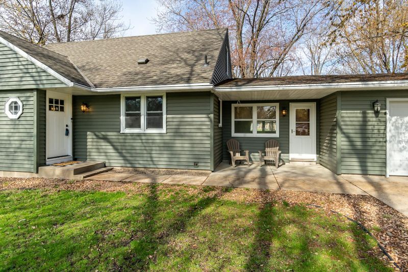 20445 Iberia Ave, Lakeville, MN 55044