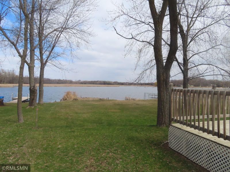1664 Bayberry Rd, South Haven, MN 55382