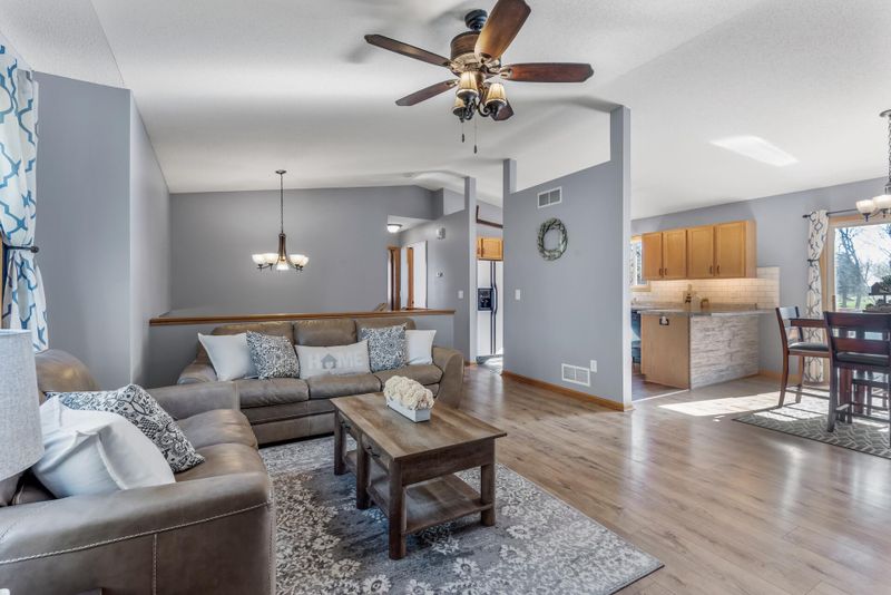 206 10th Ave NW, Lonsdale, MN 55046