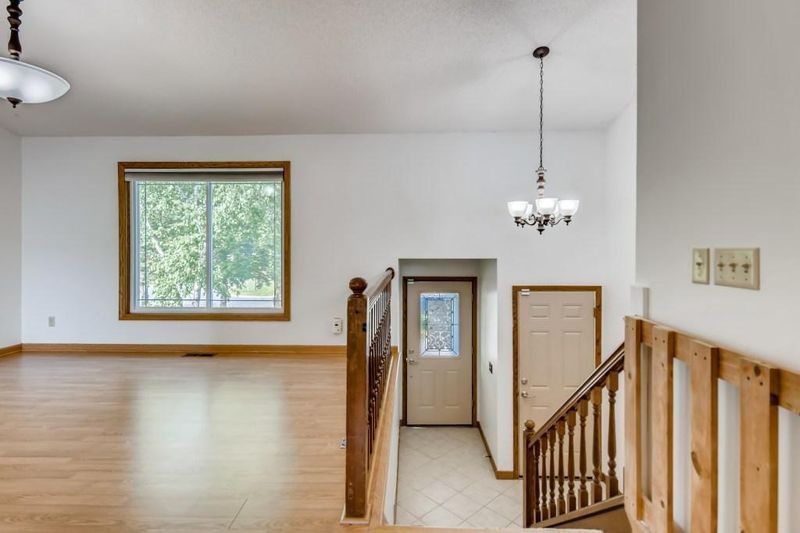 3659 Cardinal Way, Eagan, MN 55123