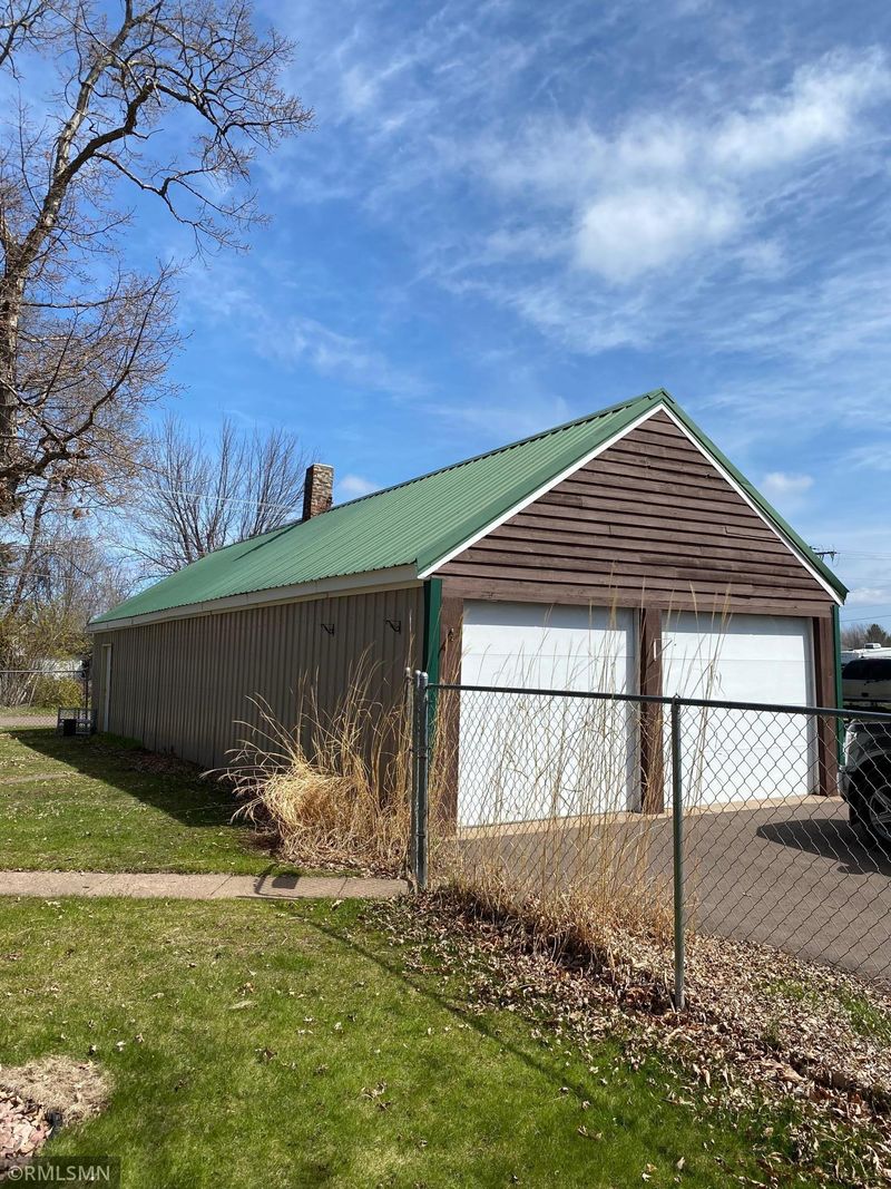 7656 Bradley St, Siren, WI 54872