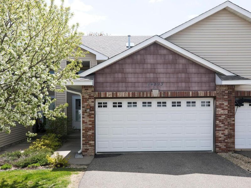 14893 Generation Ave N, Hugo, MN 55038