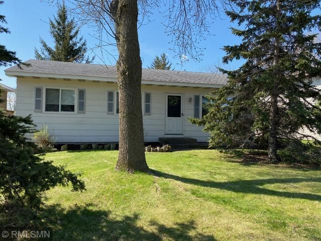 920 Larpenteur Ave W, Saint Paul, MN 55113