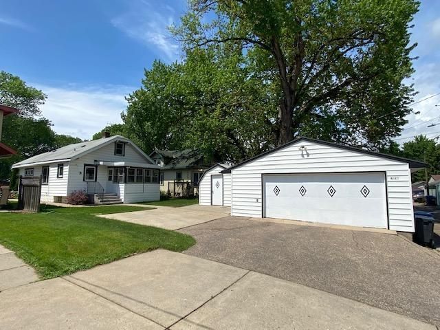 4117 26th Ave S, Minneapolis, MN 55406