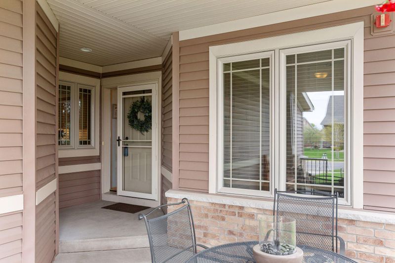 6313 99th Ave N, Brooklyn Park, MN 55445