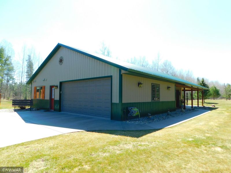 21637 380th St, Menahga, MN 56464