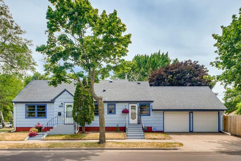 1105 47th Ave N, Minneapolis, MN 55412