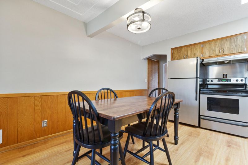 2288 Knoll Dr, Mounds View, MN 55112