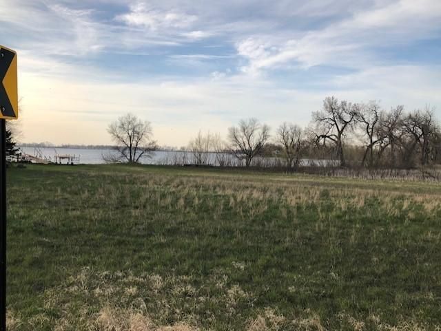 1675 County Rd 111, Lake Benton, MN 56149