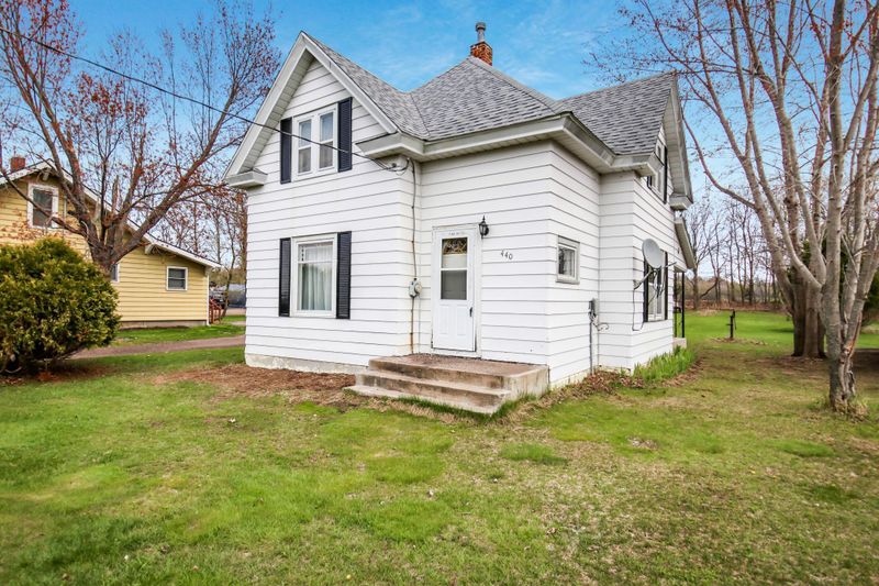 440 3rd Ave N, Dallas, WI 54733