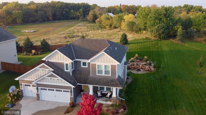 5601 Edgewater Dr, Savage, MN 55378