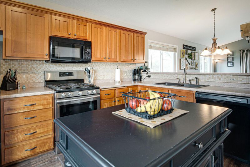 12714 Independence Ave, Savage, MN 55378