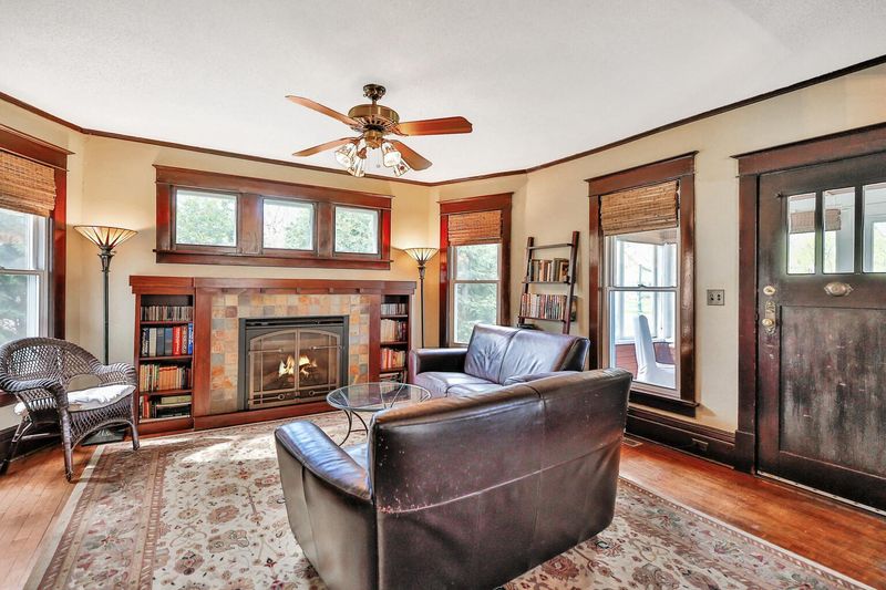 4672 Clark Ave, White Bear Lake, MN 55110